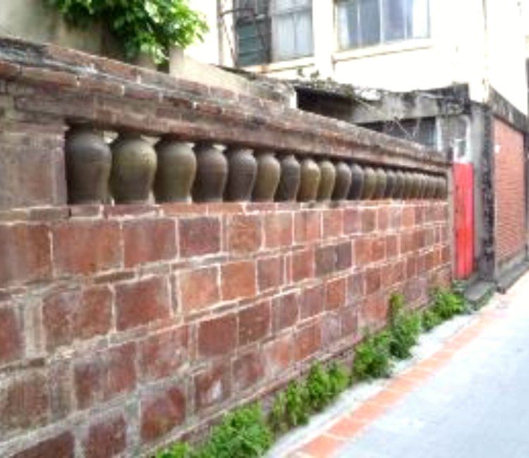北港「甕牆」